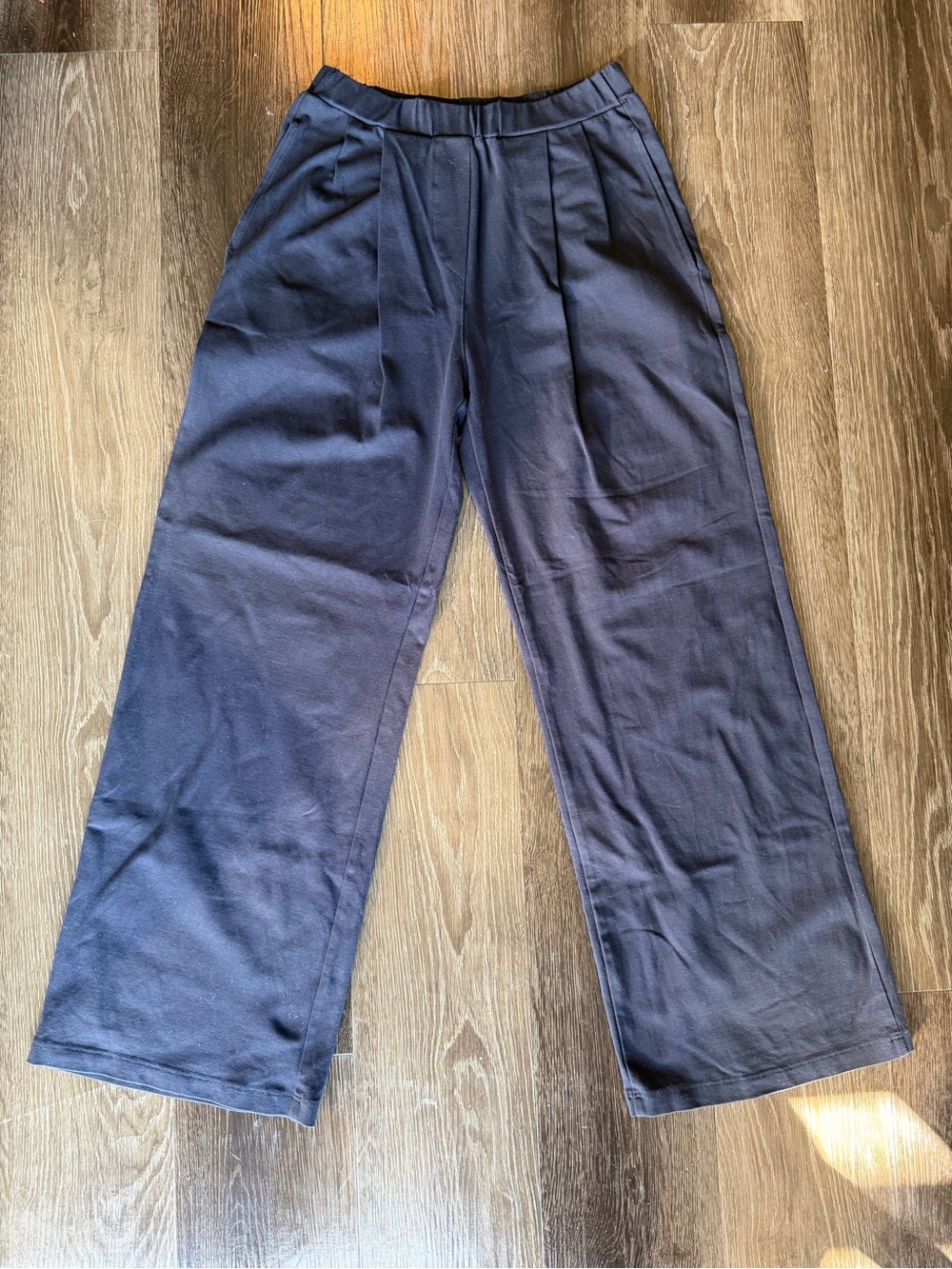 Saint & Sofia Wide leg cotton NAVY pants with pockets Women’s size US 2